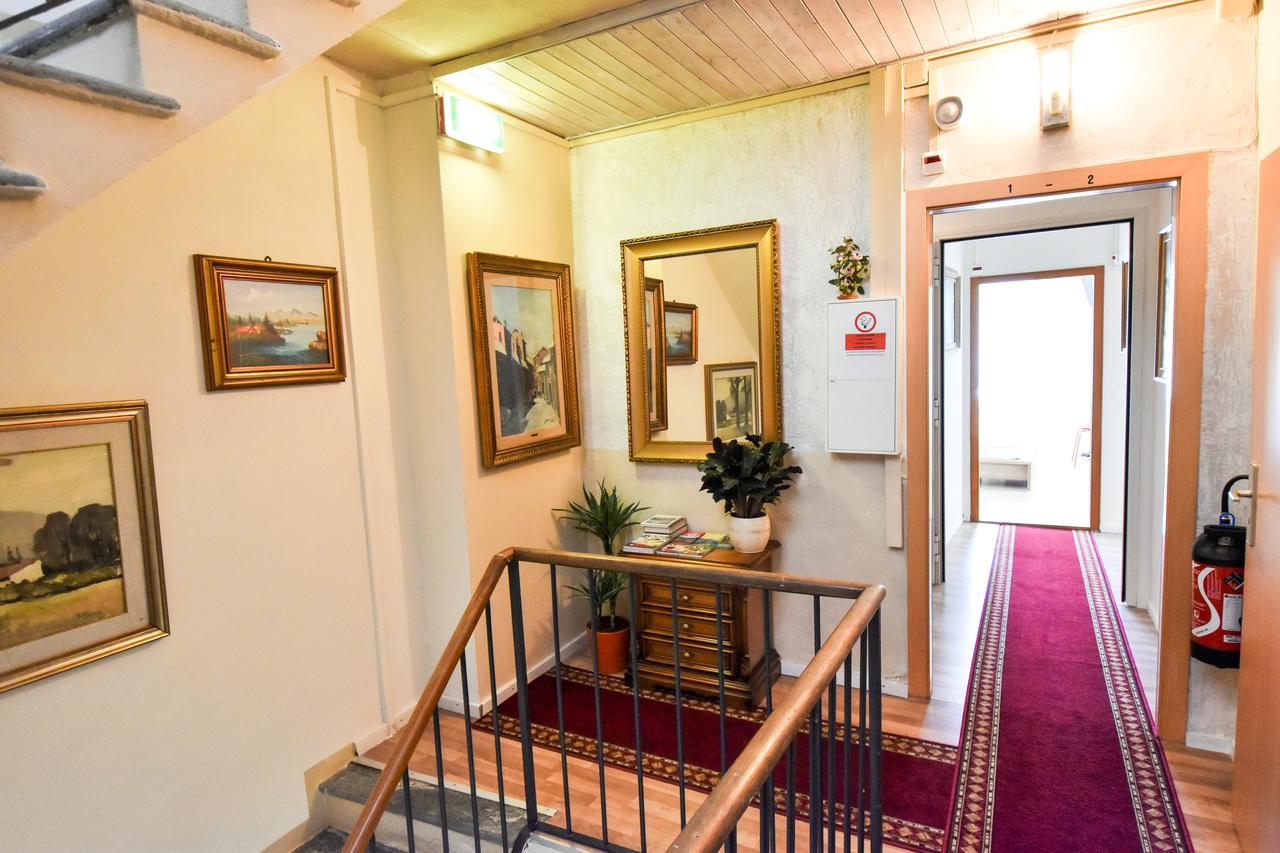 모르코테 Al Battello B&B 외부 사진